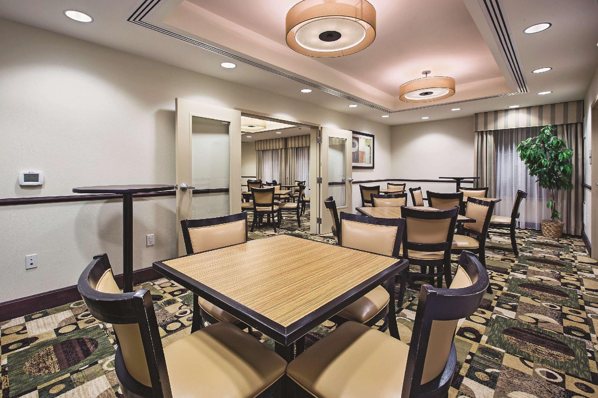 La Quinta By Wyndham Lancaster Hotel Smoketown  Eksteriør billede