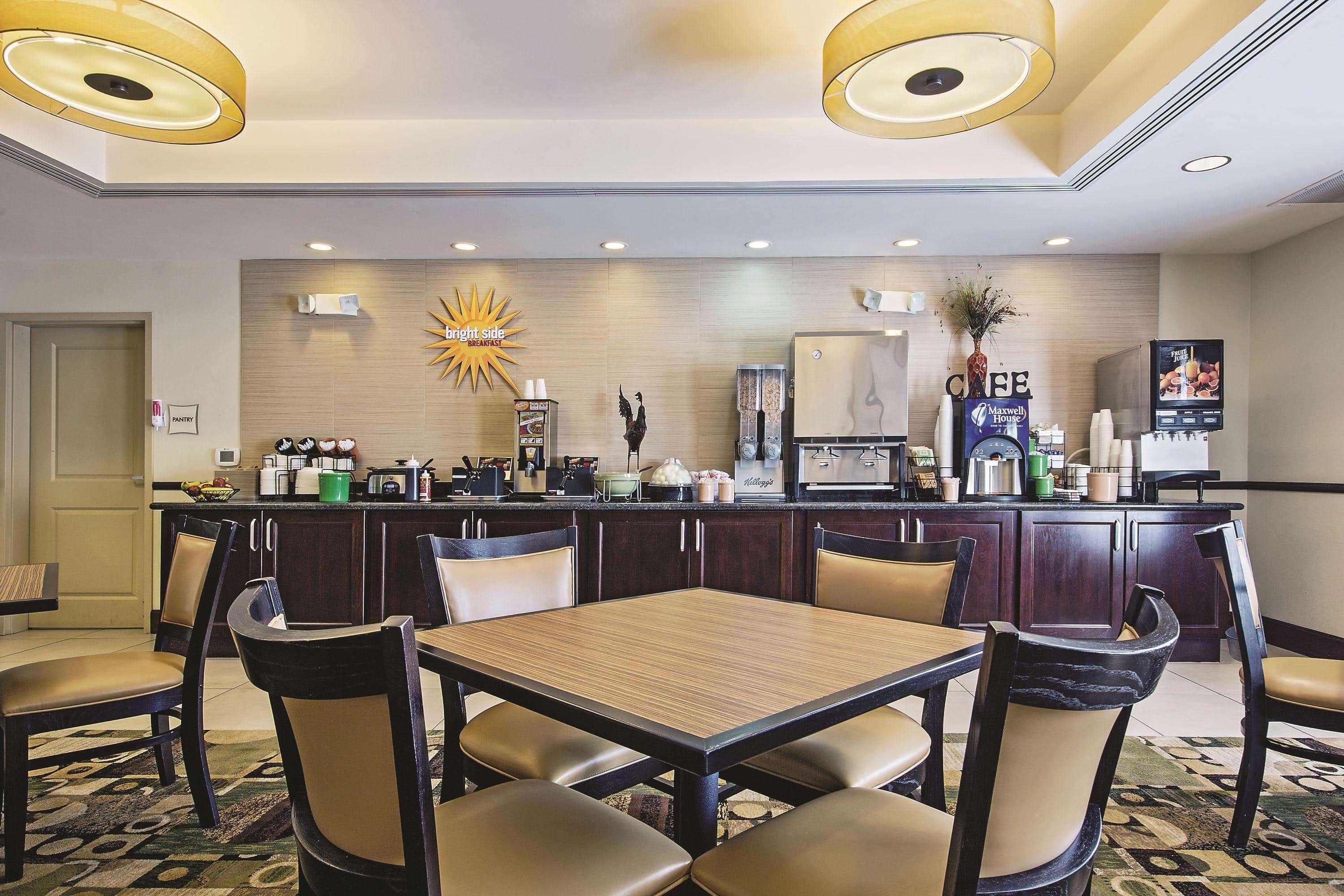 La Quinta By Wyndham Lancaster Hotel Smoketown  Eksteriør billede